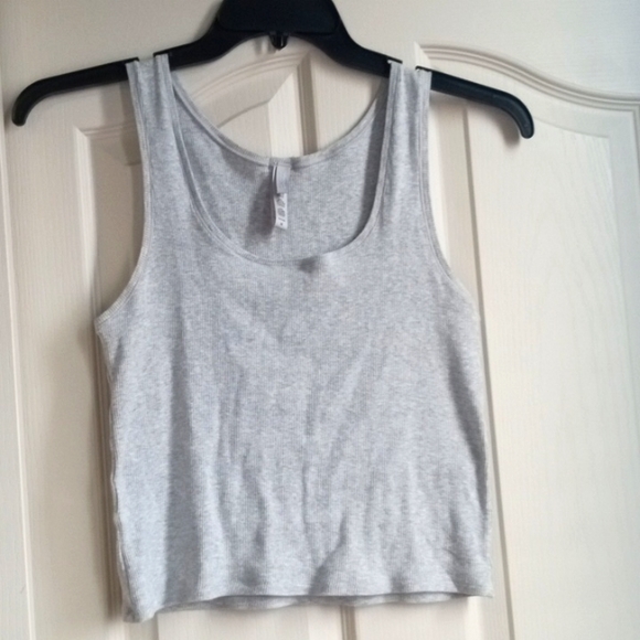 SKIMS 3X CROPPED CAMI - Picture 1 of 5